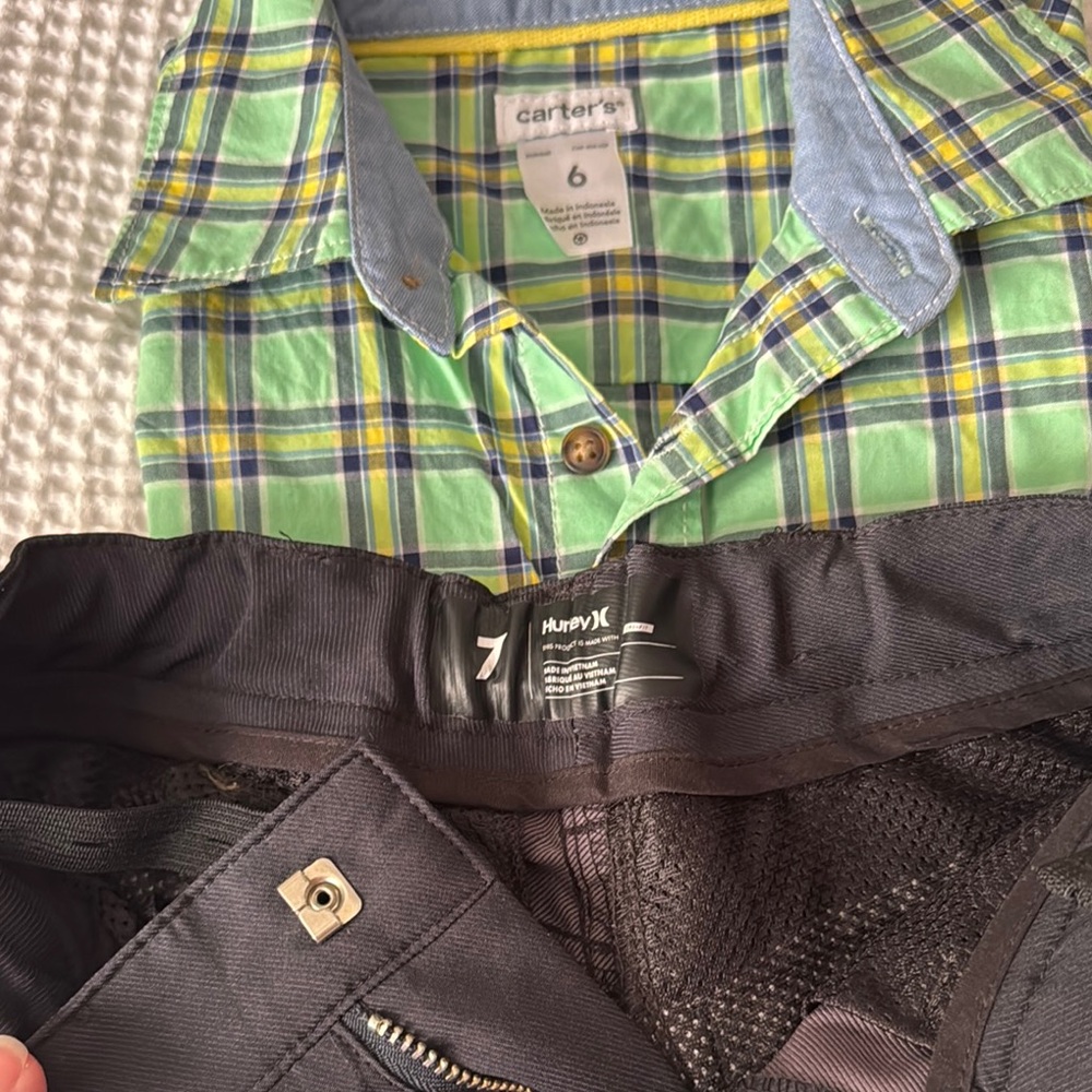Green Plaid Shirt and Black Shorts Set - Picture 10 of 10
